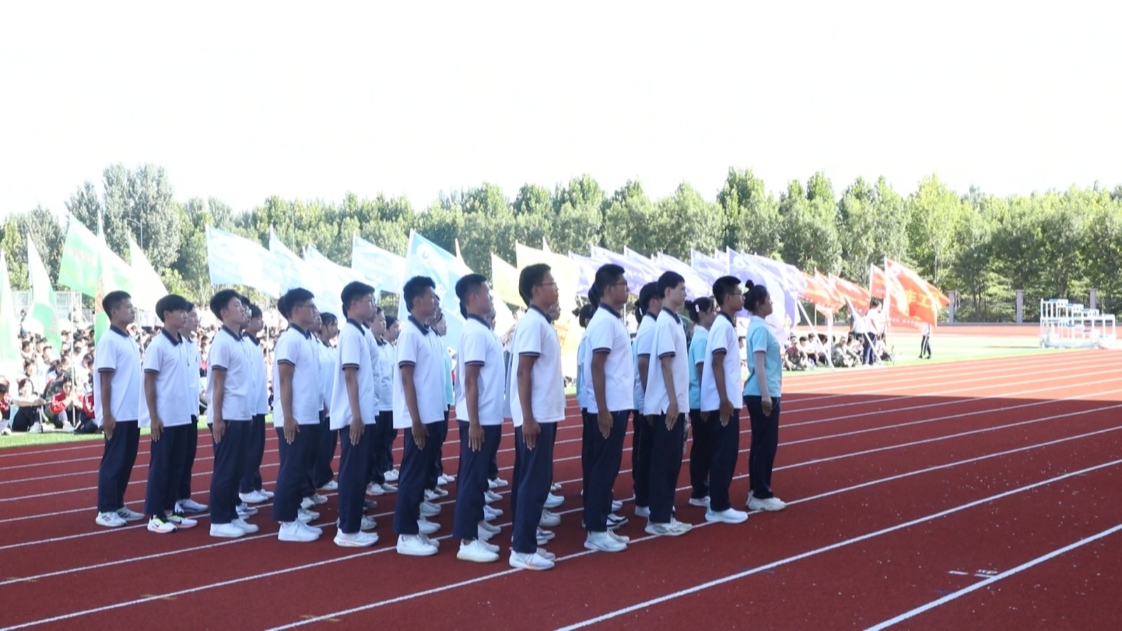 鲁中职业学院2023年秋季新生军训会操比赛举行1